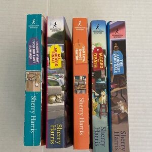 Mystery Book Set by Sherry Harris - Multicolor